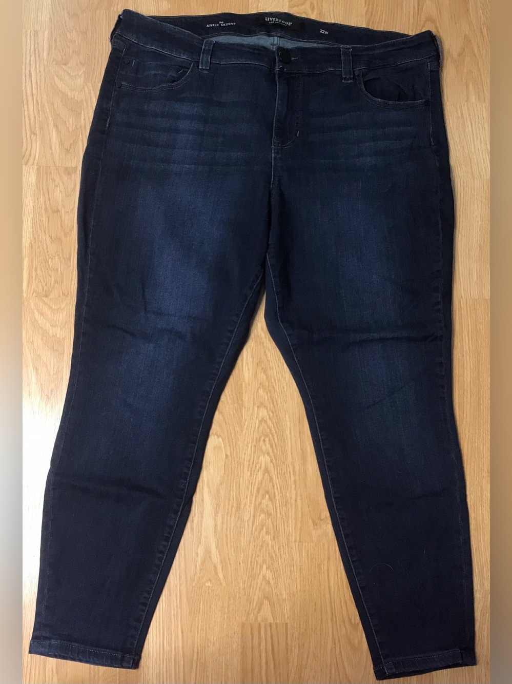 👖✨ Liverpool Los Angeles “The Ankle Skinny” Capri Jeans | Size 22W ✨👖